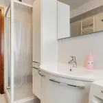Guesthost - Comfortable & Bright Mestre Apartamento Zelo